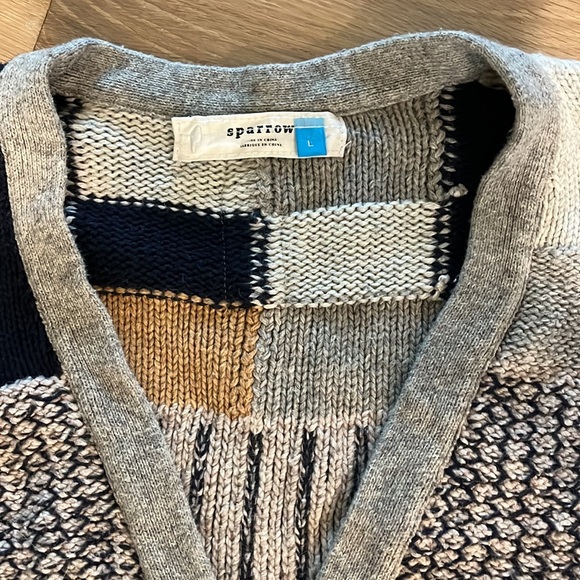 Sparrow knit cardigan with 3/4 drop sleeve - Picture 2 of 7